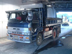 Isuzu Dump