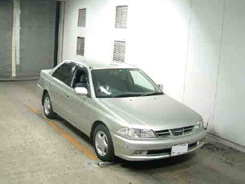 TOYOTA　CARINA