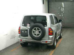 MITSUBISHI　PAJERO 3D 4WD