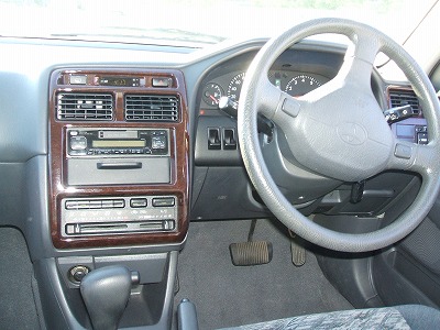 TOYOTA CARINA