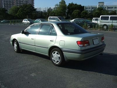 TOYOTA CARINA