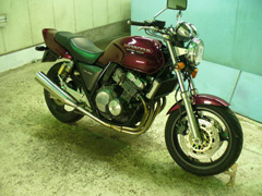 CB400SF